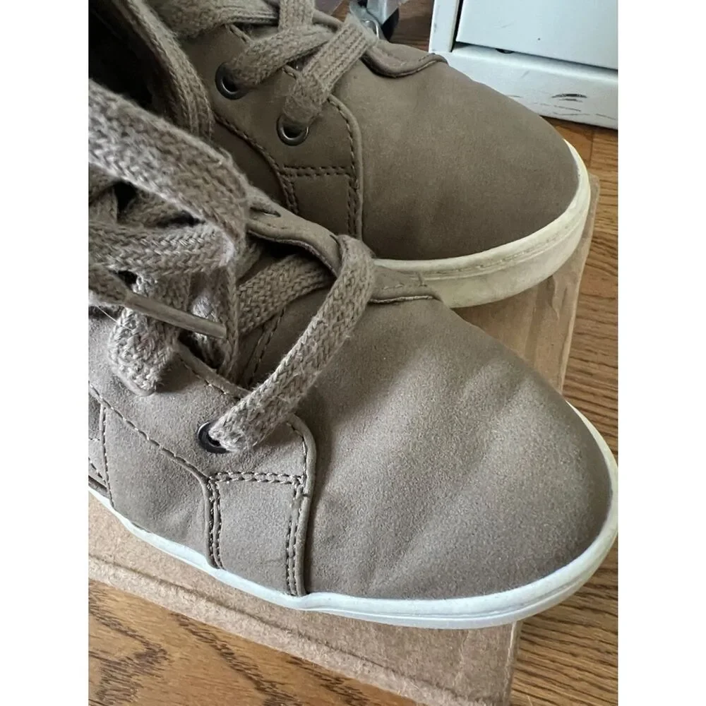 Wonderly Tan Sneaker Boot Size 7